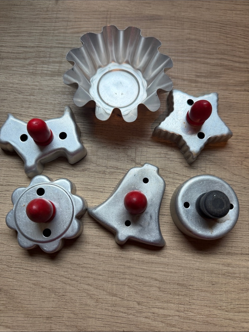 Vintage tin cookie cutters
